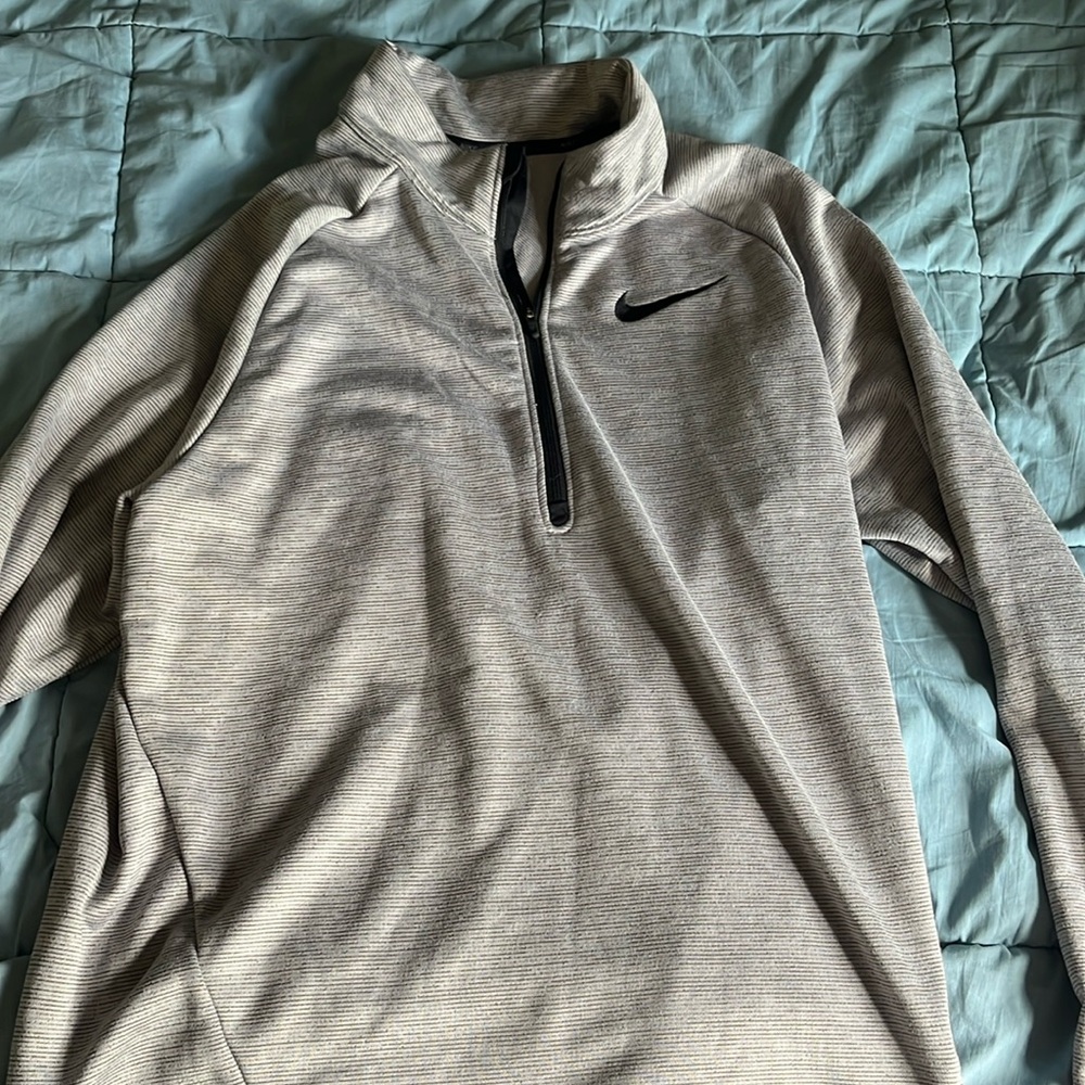 Nike Quarter Zip